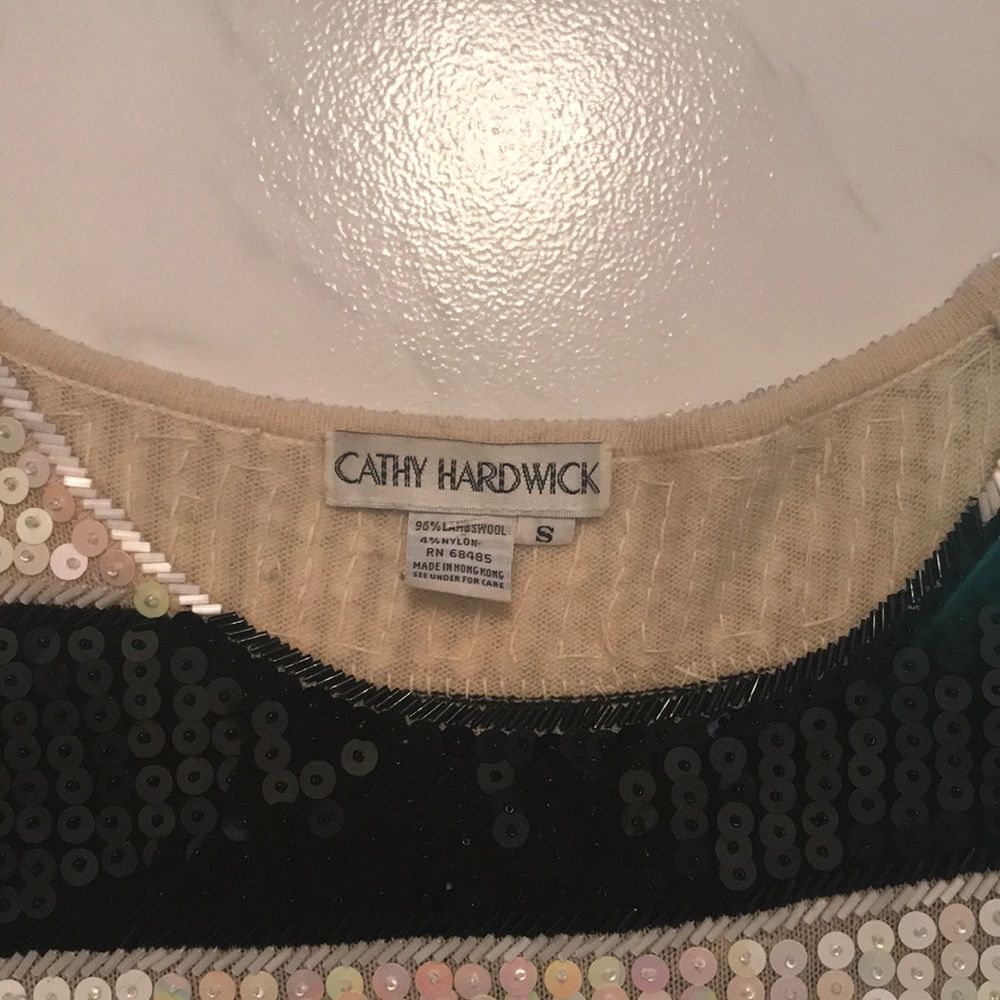 Blouse - Picture 2 of 3